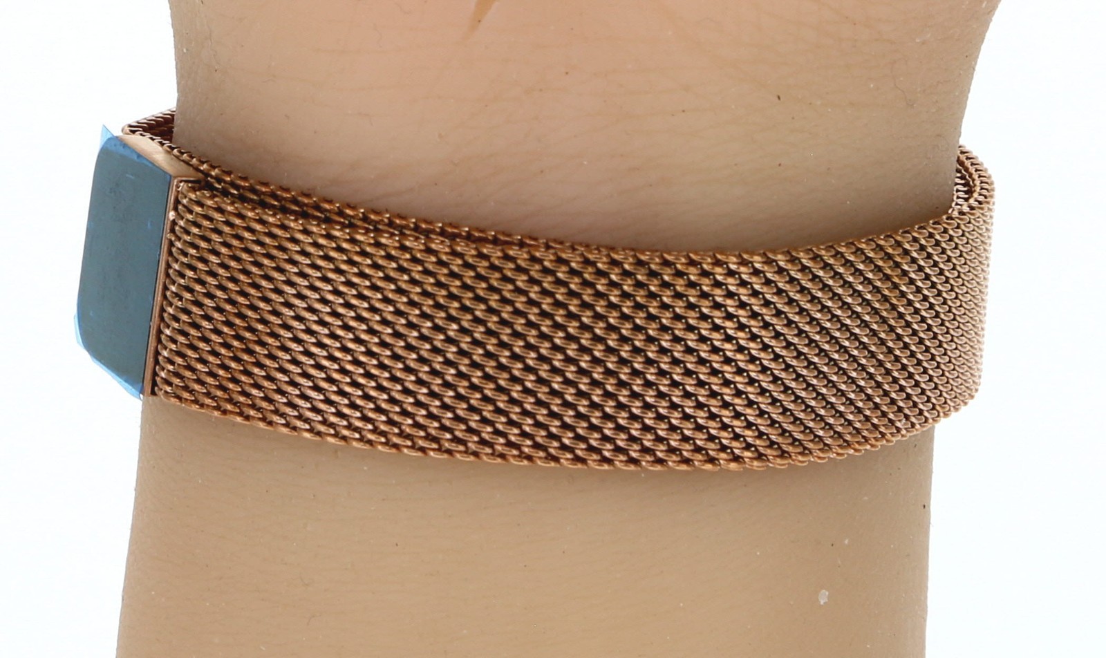 Women’s Rose Gold metallic Finish Easy to Use Magnetized Mesh Band