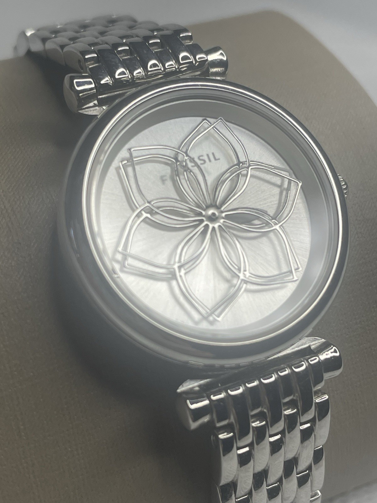Fossil Carlie Silver Floral Rotating Mandala Watch Matching Snap Bracelet ES4692