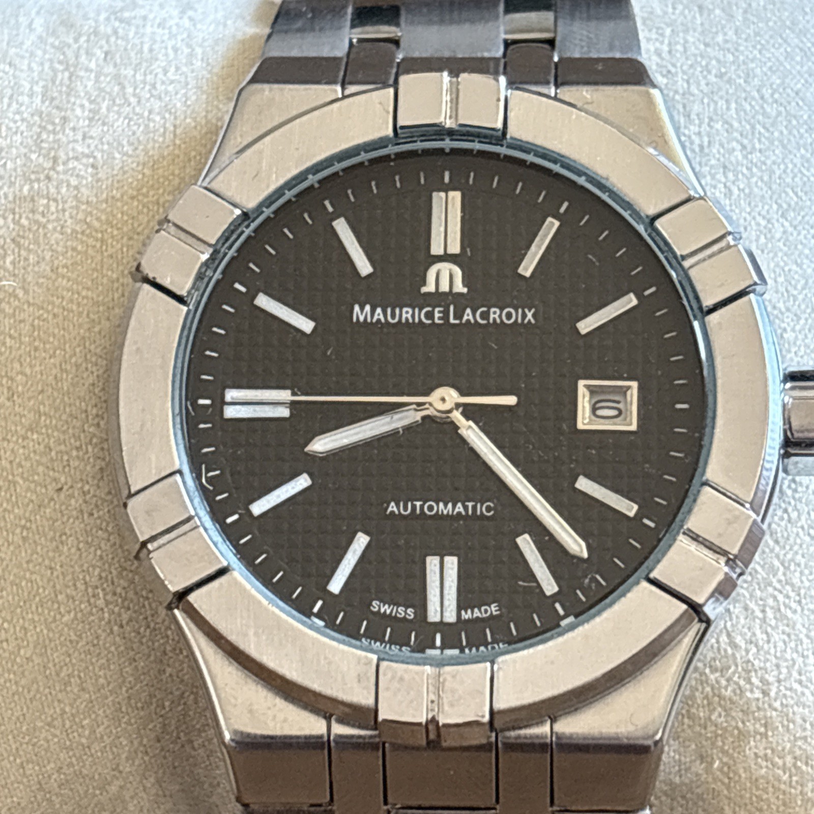 MAURICE LACROIX Aikon Automatic AI6008 42mm Black Dial Steel