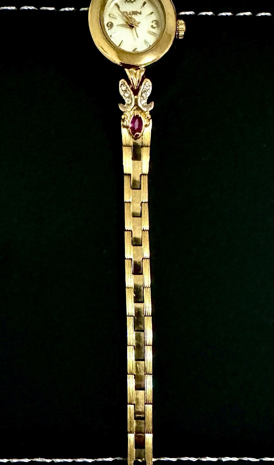 vintage antique elgin Luxury Gold Tone With 2 Genuine Ruby Stones Ladies Watch.