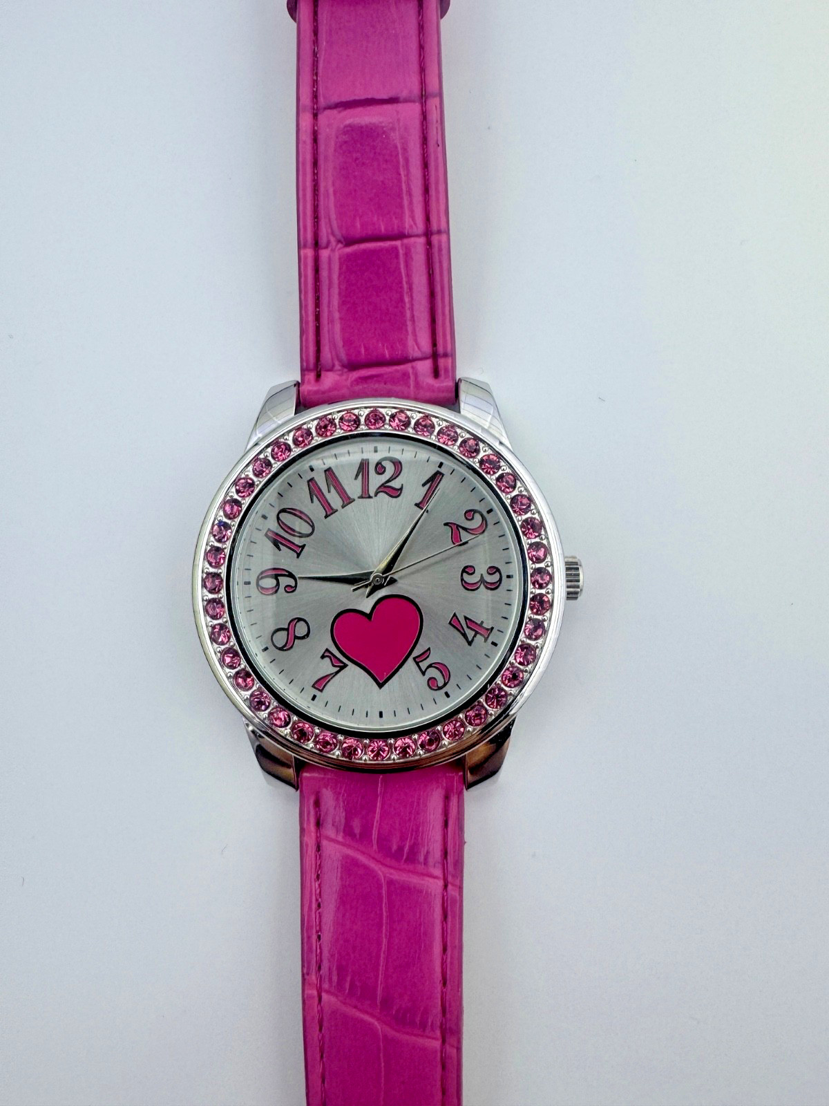 Women’s Pink Heart Quartz Analog Watch Rhinestone Bezel Pink Faux Leather Band