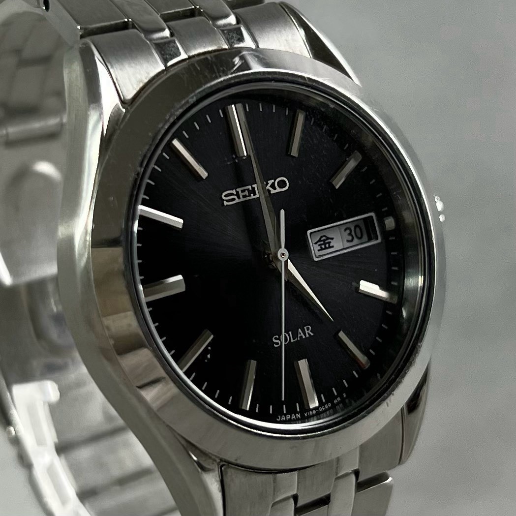 SEIKO Solar V158-0AZ0 Day-Date Black Dial Mens Wristwatch Made in Japan