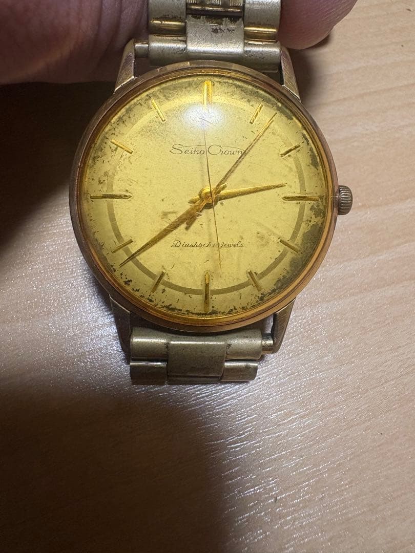 SEIKO Crown Diashock 19 Jewels Watch