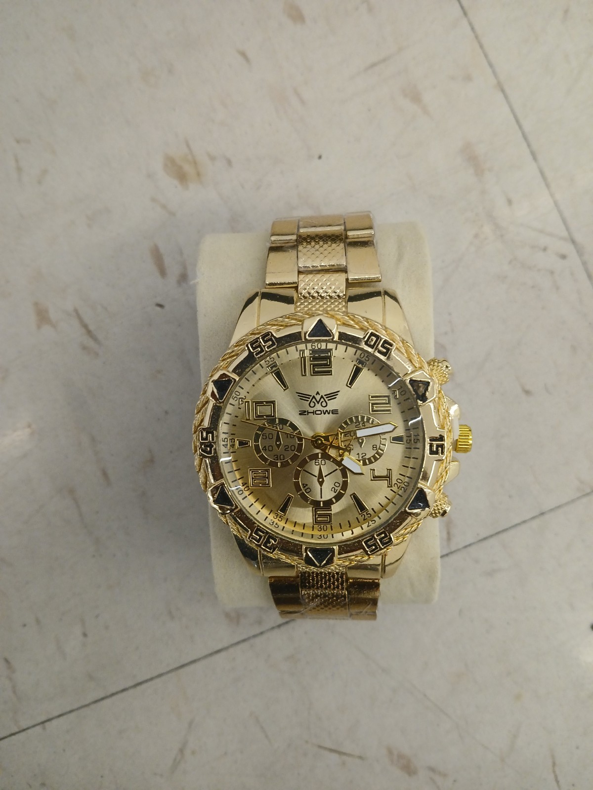 ZHOWE Quartz Chronograph Analog Gold Tone Wristwatch Metal Bracelet
