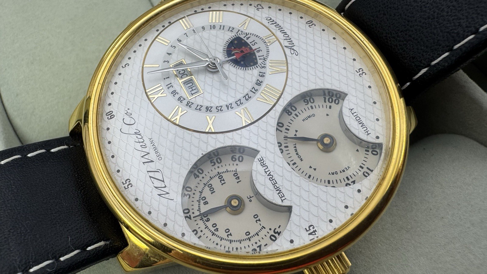 MZI WATCH CO GERMANY MILETUS LSS XXL AUTOMATIC MEN Humidity Temperature