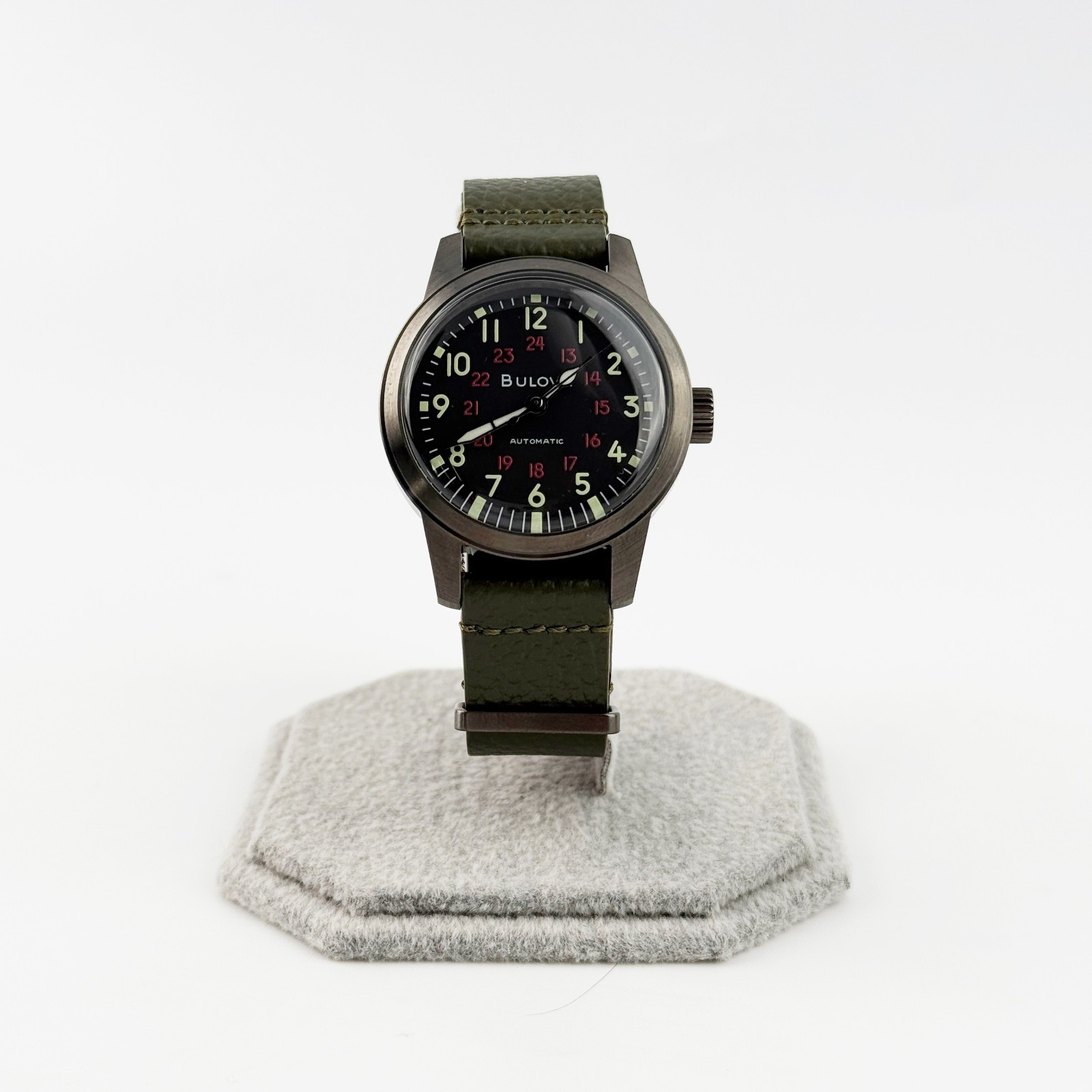 Bulova Hack Men’s Automatic Watch Military Sports Leather Strap 38 mm 98A255