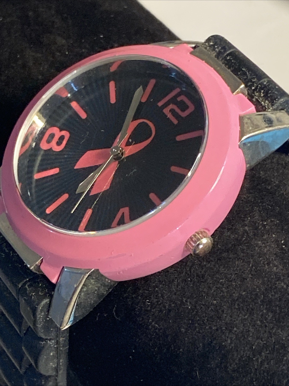 Breast Cancer Awareness Pink Ribbon Watch New Battery