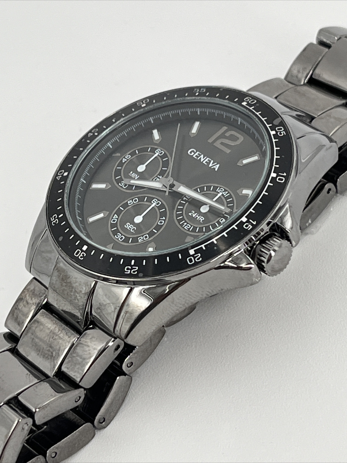 Geneva Men’s Watch Sports Business Quartz Wristwatch Luxury Edition Grey-New