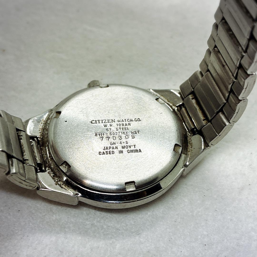 Citizen Eco-Drive Solar Date 10 ATM Water Resistant Black Dial E111 【USED】