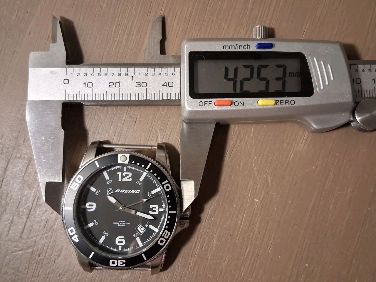 Boeing Dive Style Watch With Nato Strap 42mm Case 22mm Lug To Lug