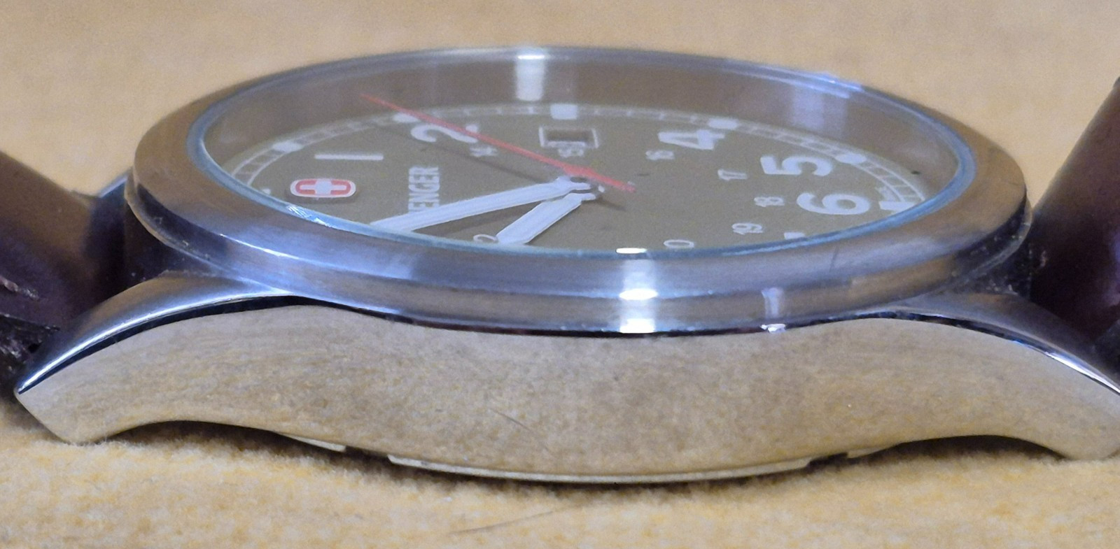 Wenger Swiss 7240X/T Date Watch leather/canvas strap