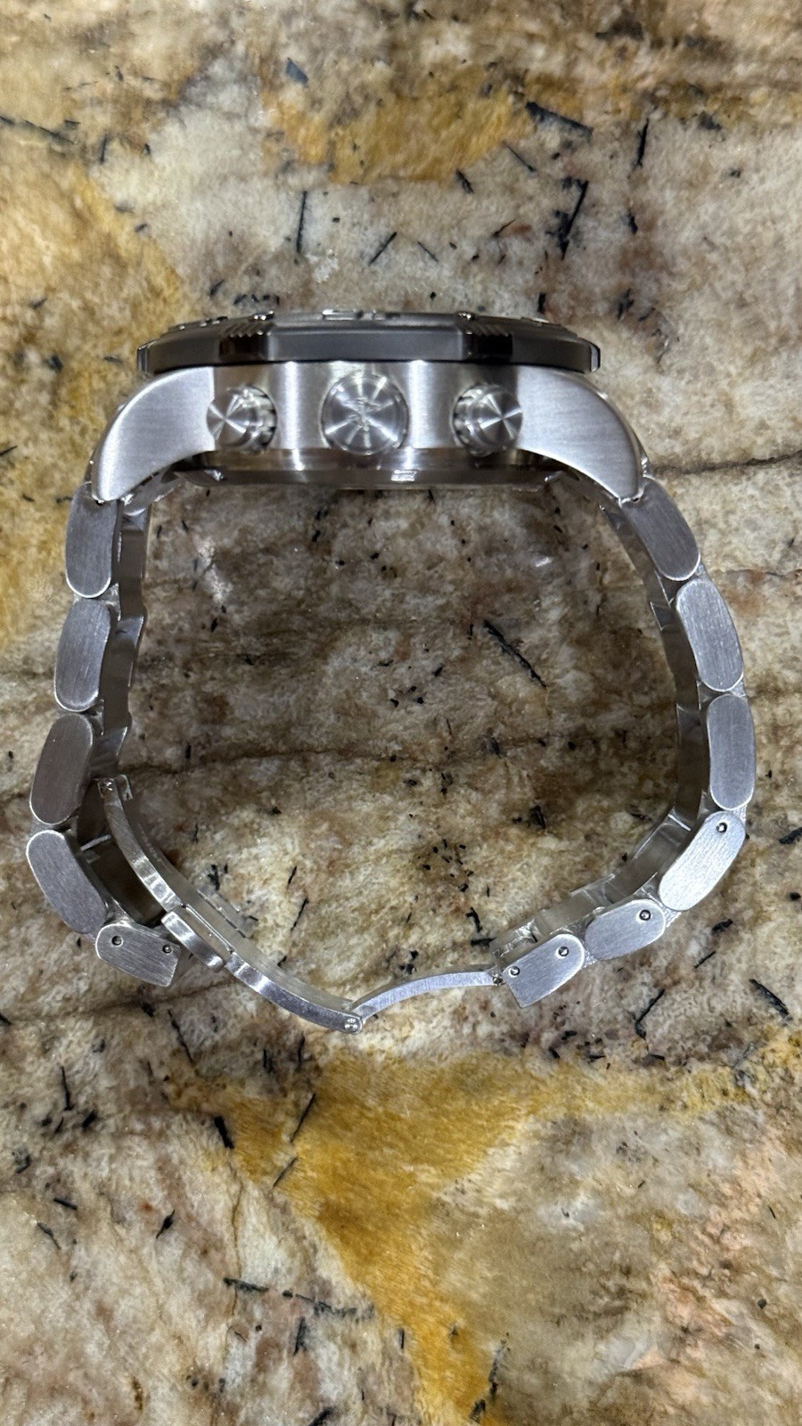 Invicta Reserve Ocean Speedway Men’s Watch Model 10590