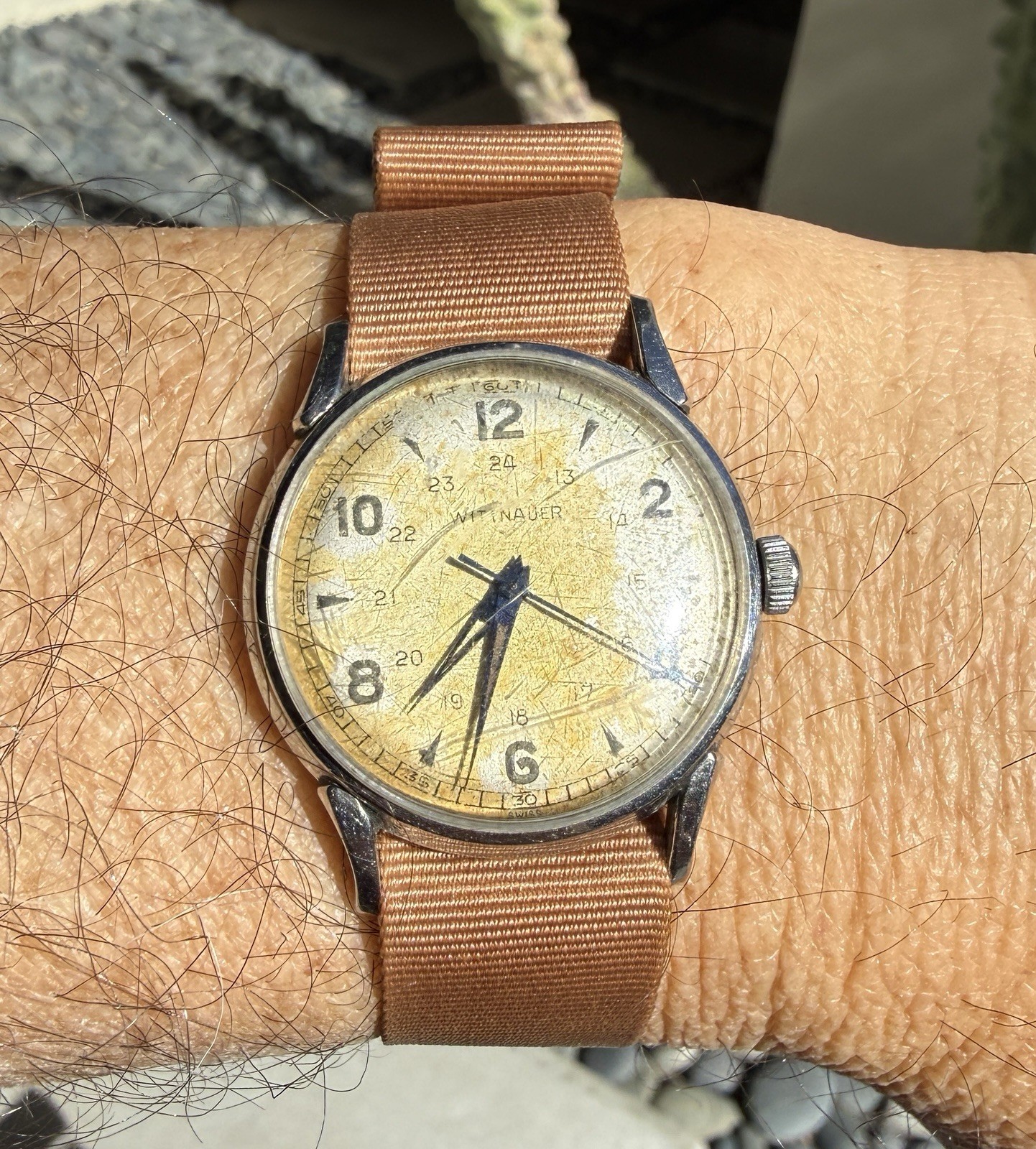 VINTAGE WITTNAUER MILITARY WATCH 11 ESB 17 JEWEL STAINLESS STEEL 24 HR DIAL