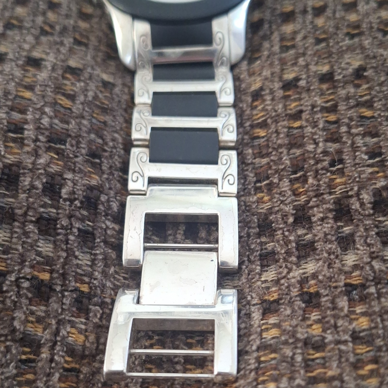 Brighton Brooklyn Women’s Quartz Analog Watch White Dial Black/Silver Bracelet