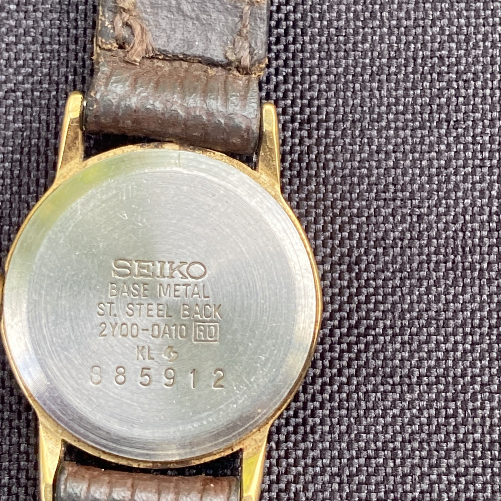 Seiko 2Y01-0A10 Ladies Quartz Watch Gold Tone 20mm New Battery New Band
