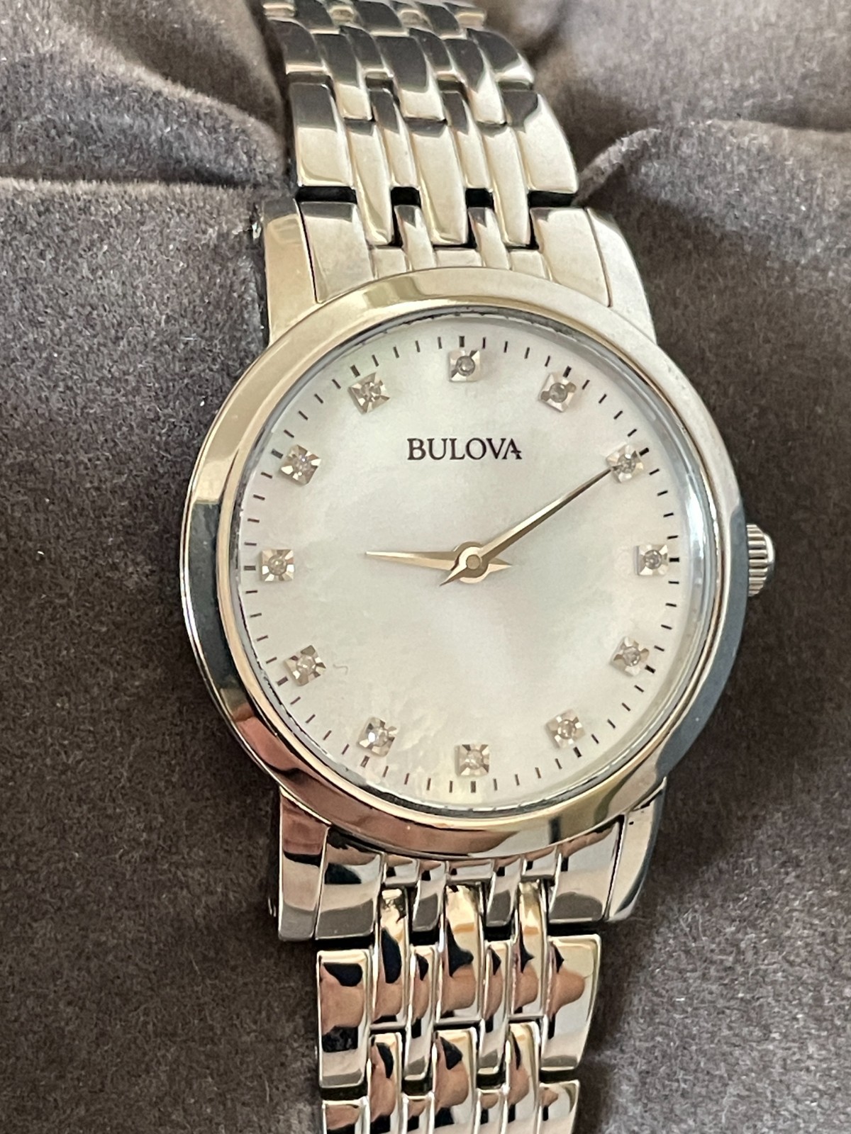 Bulova Women’s Classic Wristwatch Mother-of Pearl Silvertone Stainless Steel New
