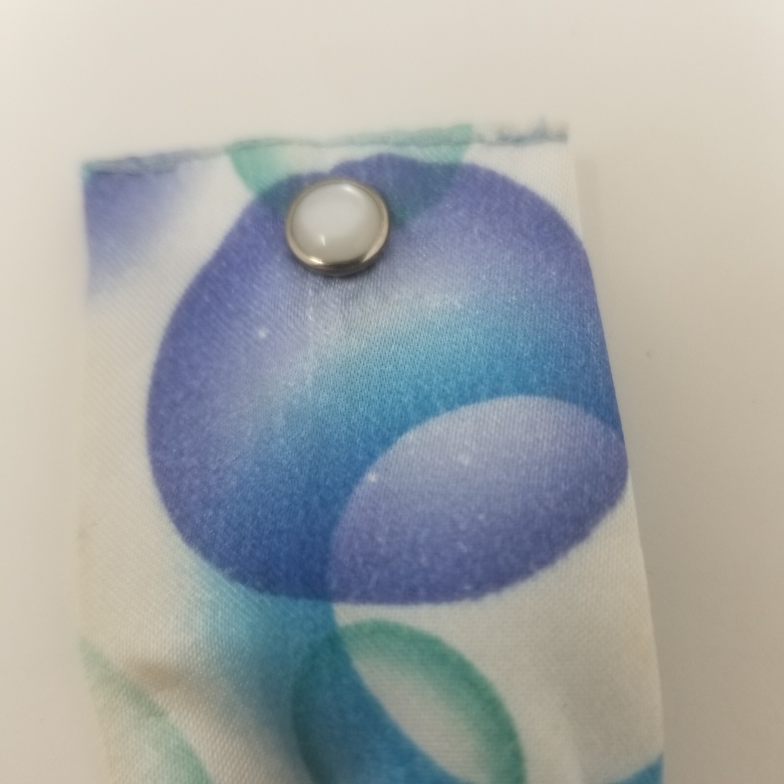 Novelle Blue Purple Bubble Patterened Fabric Braclet Snap Closure Women’s Watch