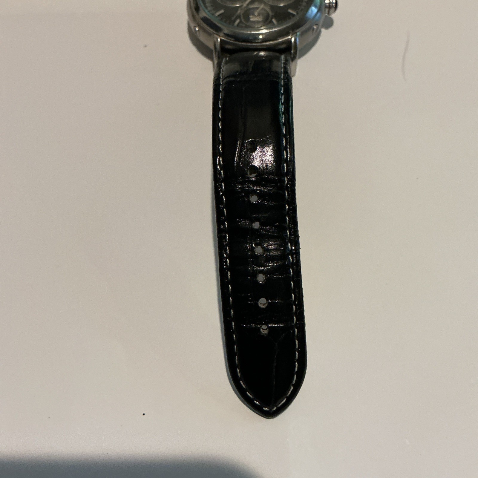 TRIAS GERMANY AUTOMATIC OVAL GLASS WATCH 35 JEWEL