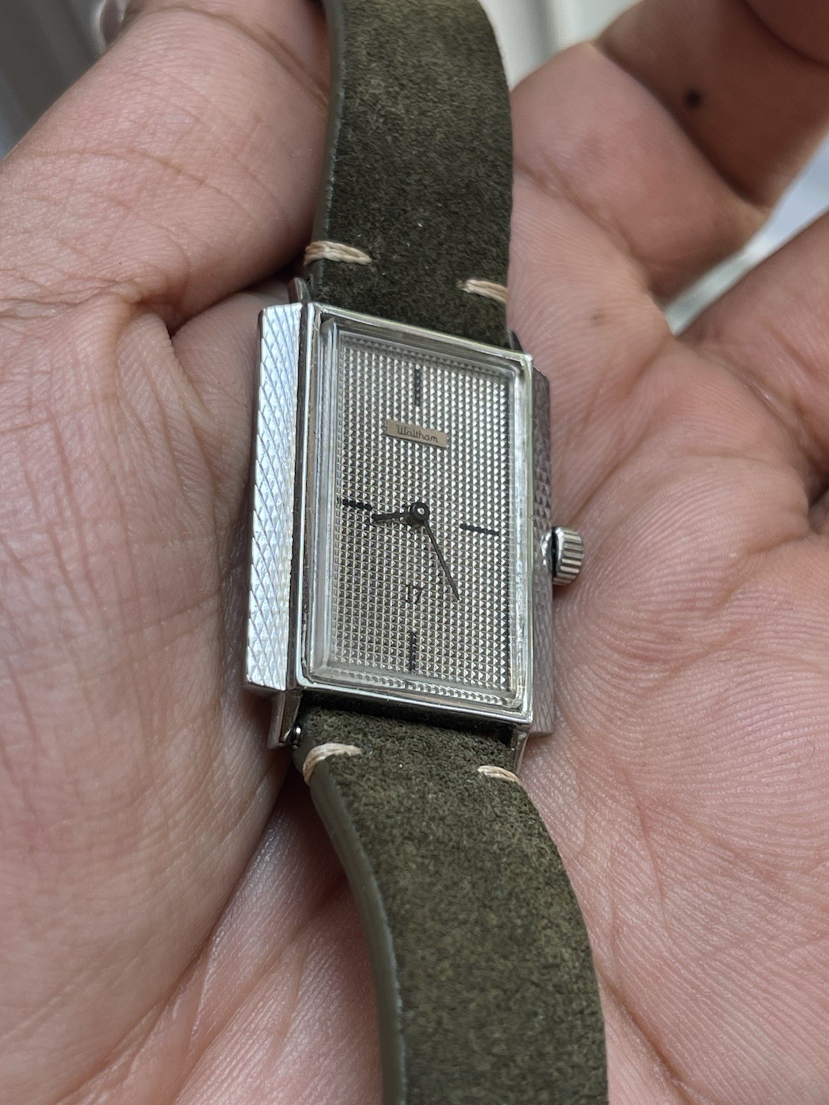 Waltham Manual Wind Mechanical Watch Hobnail Silver Dial Textured Case Running