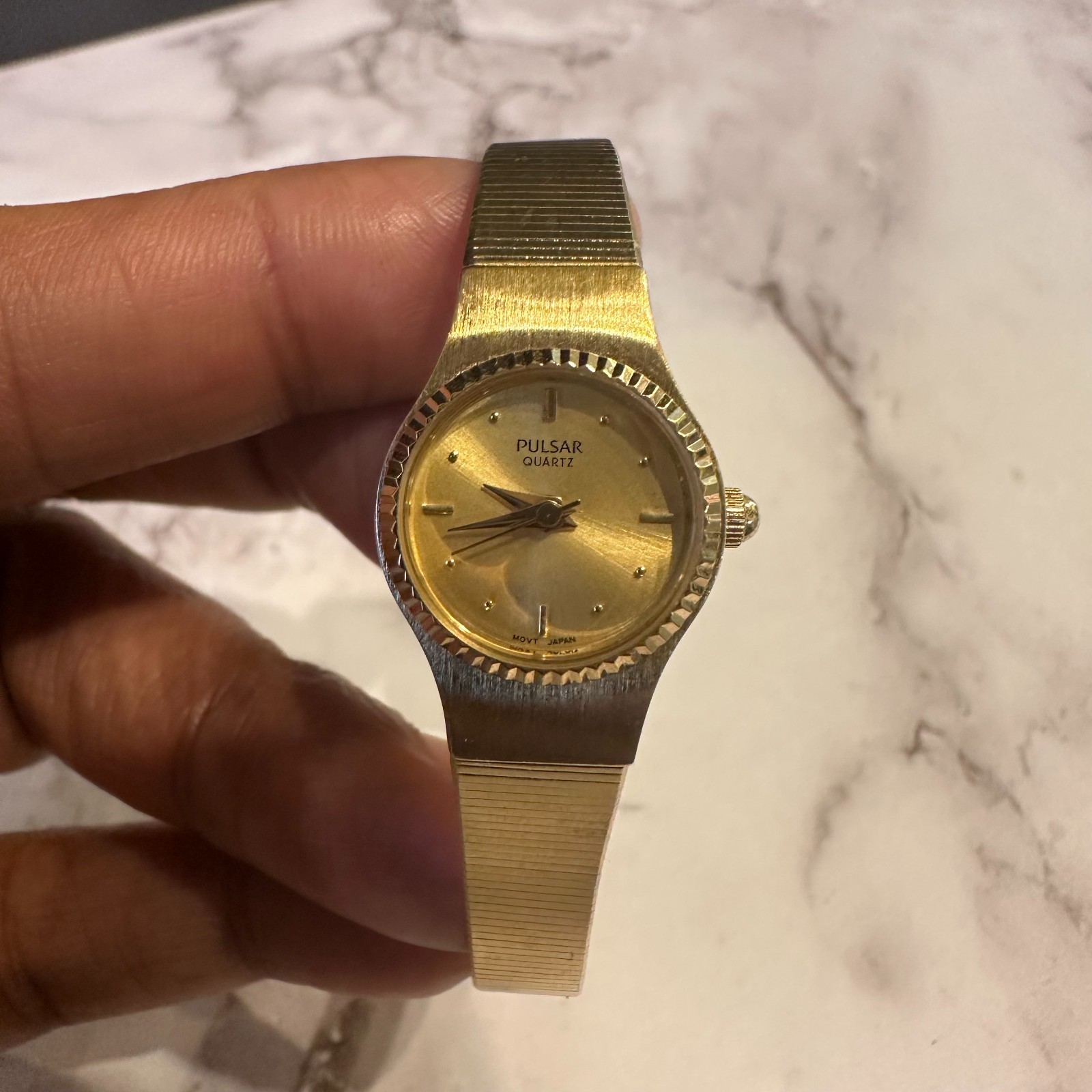 Vintage Pulsar Womens Watch Gold Tone Small Dial 15MM New Battery 5.75 Inch
