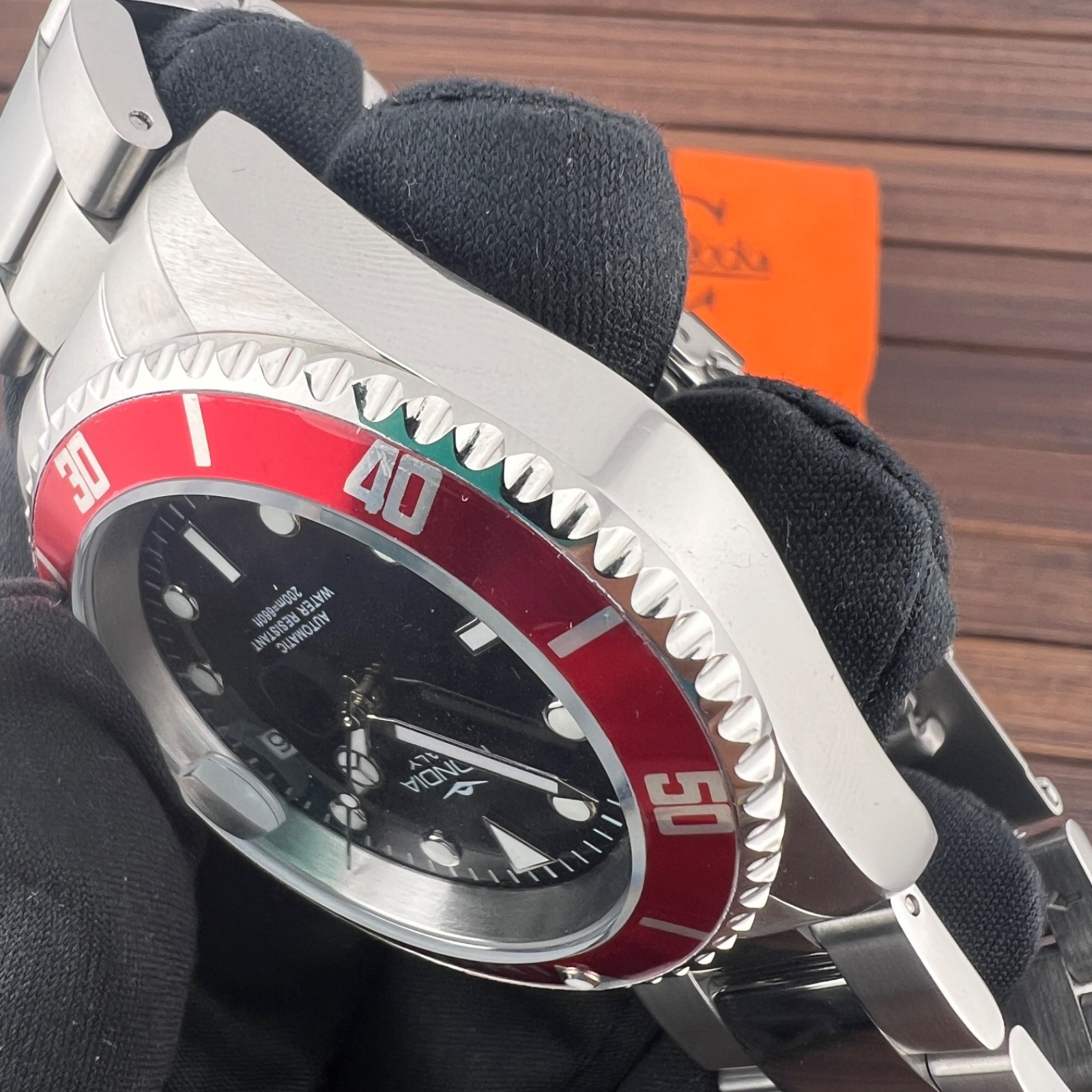 Mondia Madison Diver 786 MI-786-SSRD-BK Automatic Watch 20 ATM Screw-Down