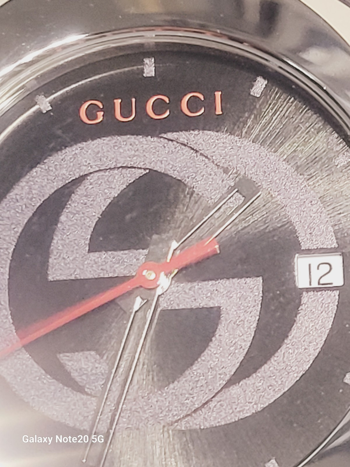 Gucci YA137101 Men’s Black Watch