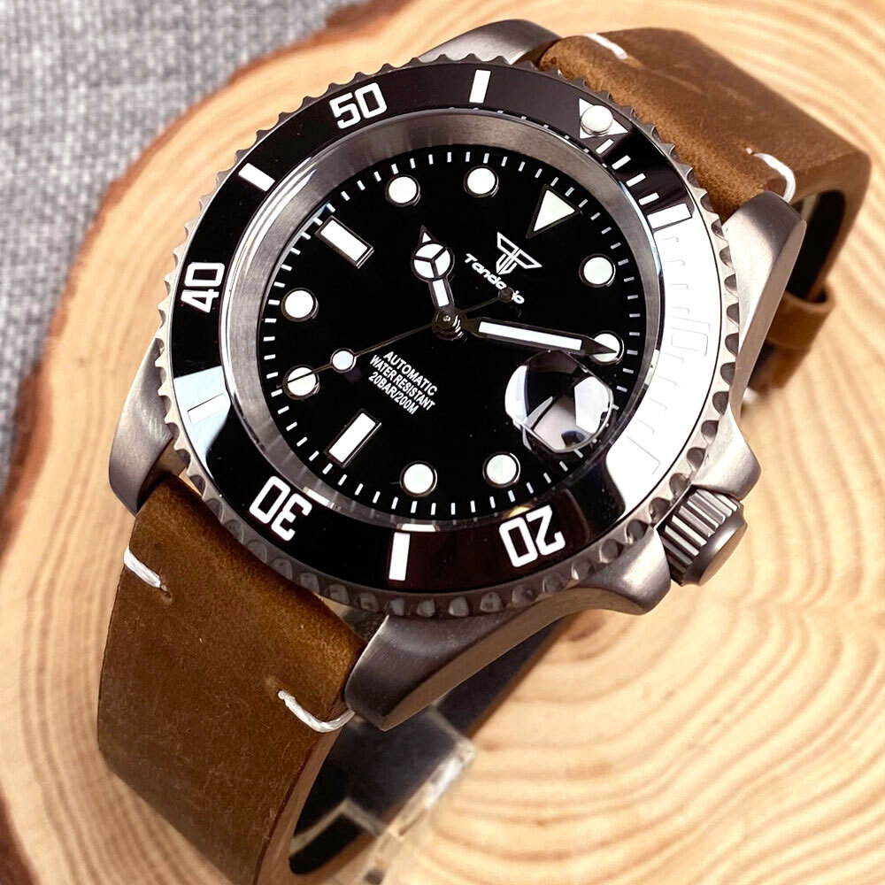 40mm Titanium Sapphire Glass Japan NH35 Automatic Mens Watch 20ATM Date Luminous