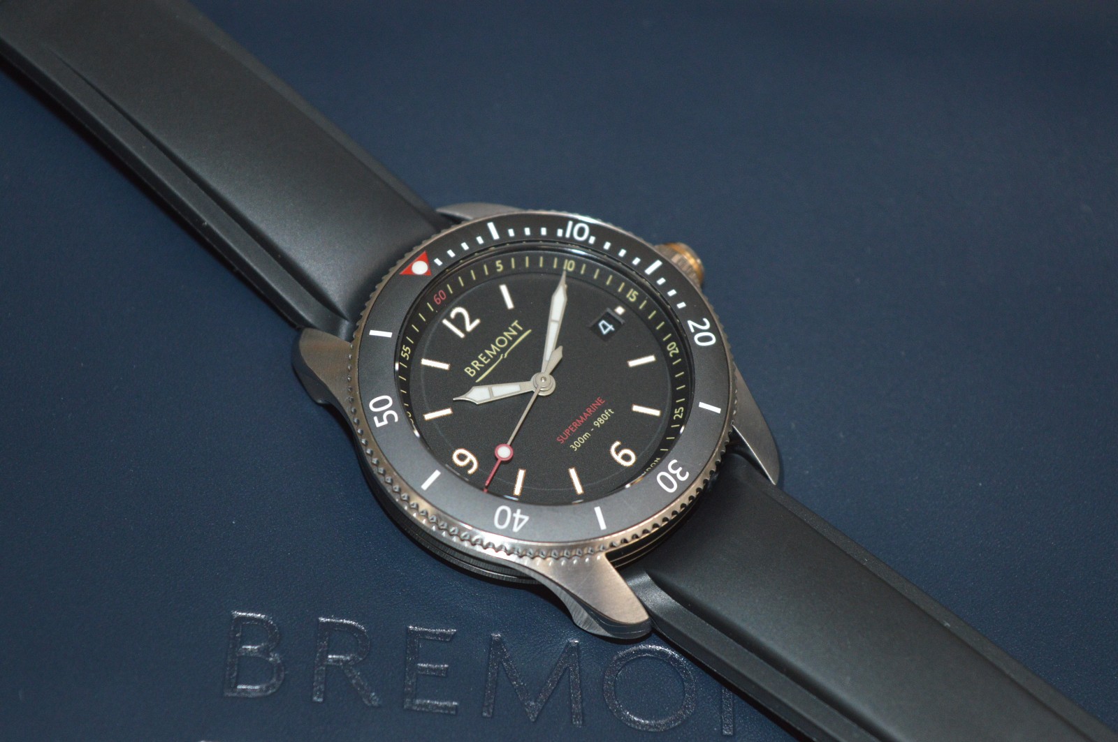 Bremont Supermarine S300-BK-R-S 40mm Mens Automatic Divers Watch