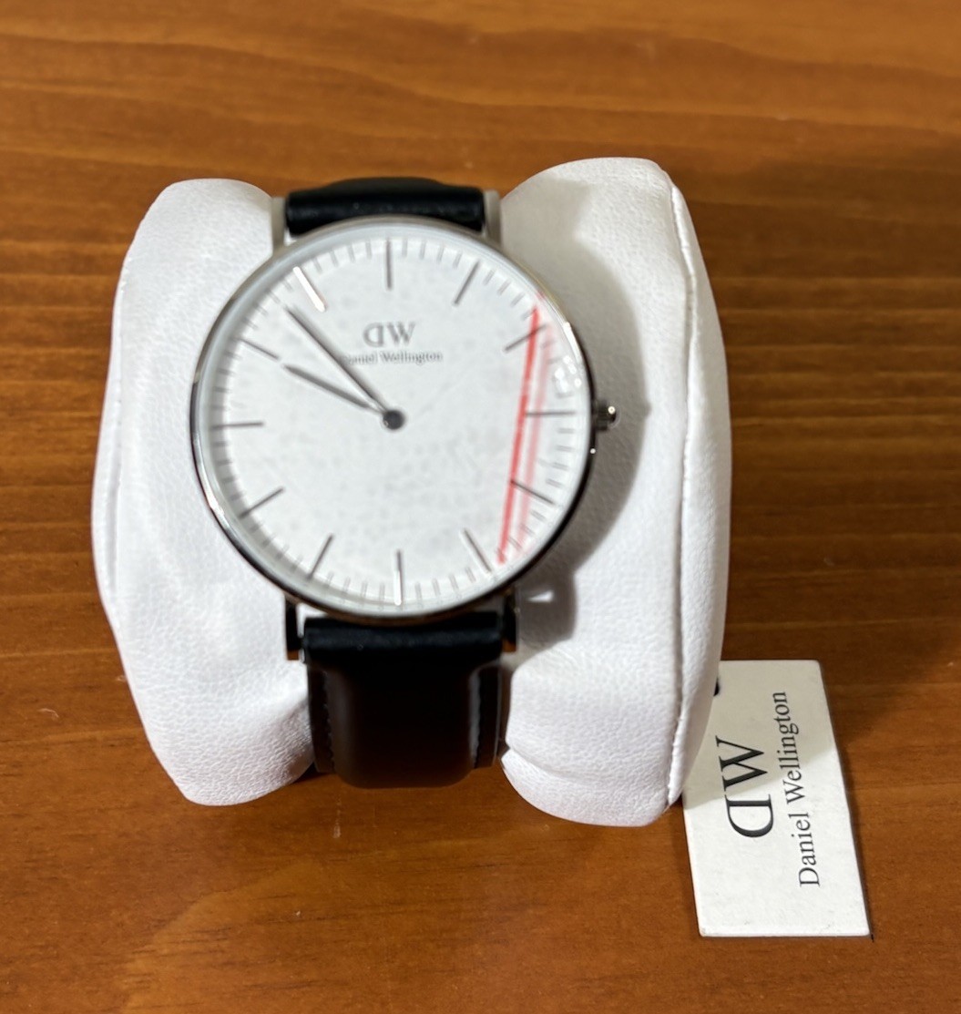 Daniel Wellington Classic Sheffield Black Leather Band Unisex Watch 36mm Silver