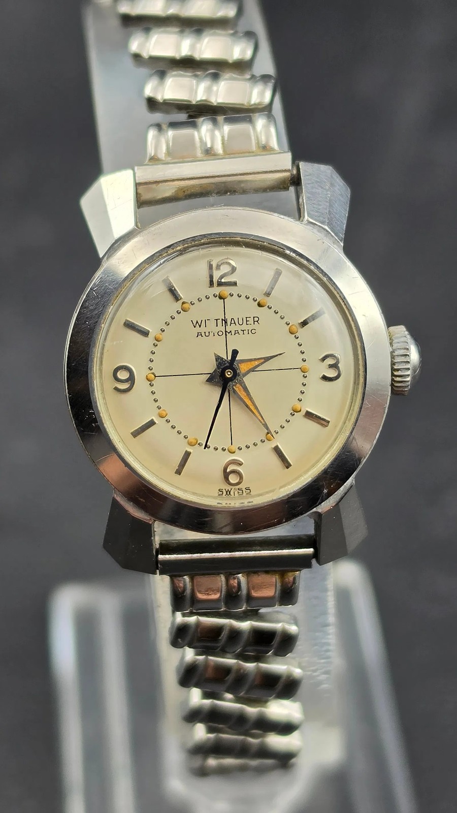 1950s Wittnauer 17J Bumper Automatic Swiss Watch Ref 1366 Dot Dial Bracelet
