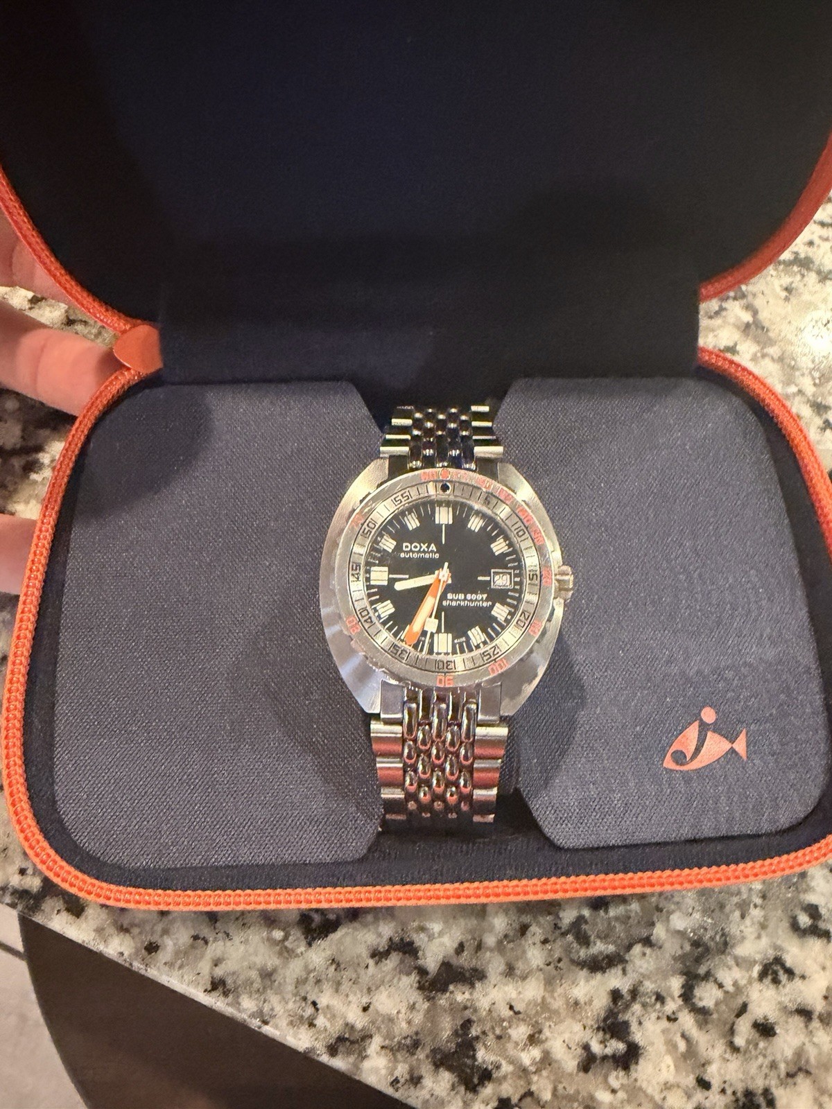 DOXA SUB 300T Sharkhunter Automatic Diver 300m Black Dial Date SS Bracelet