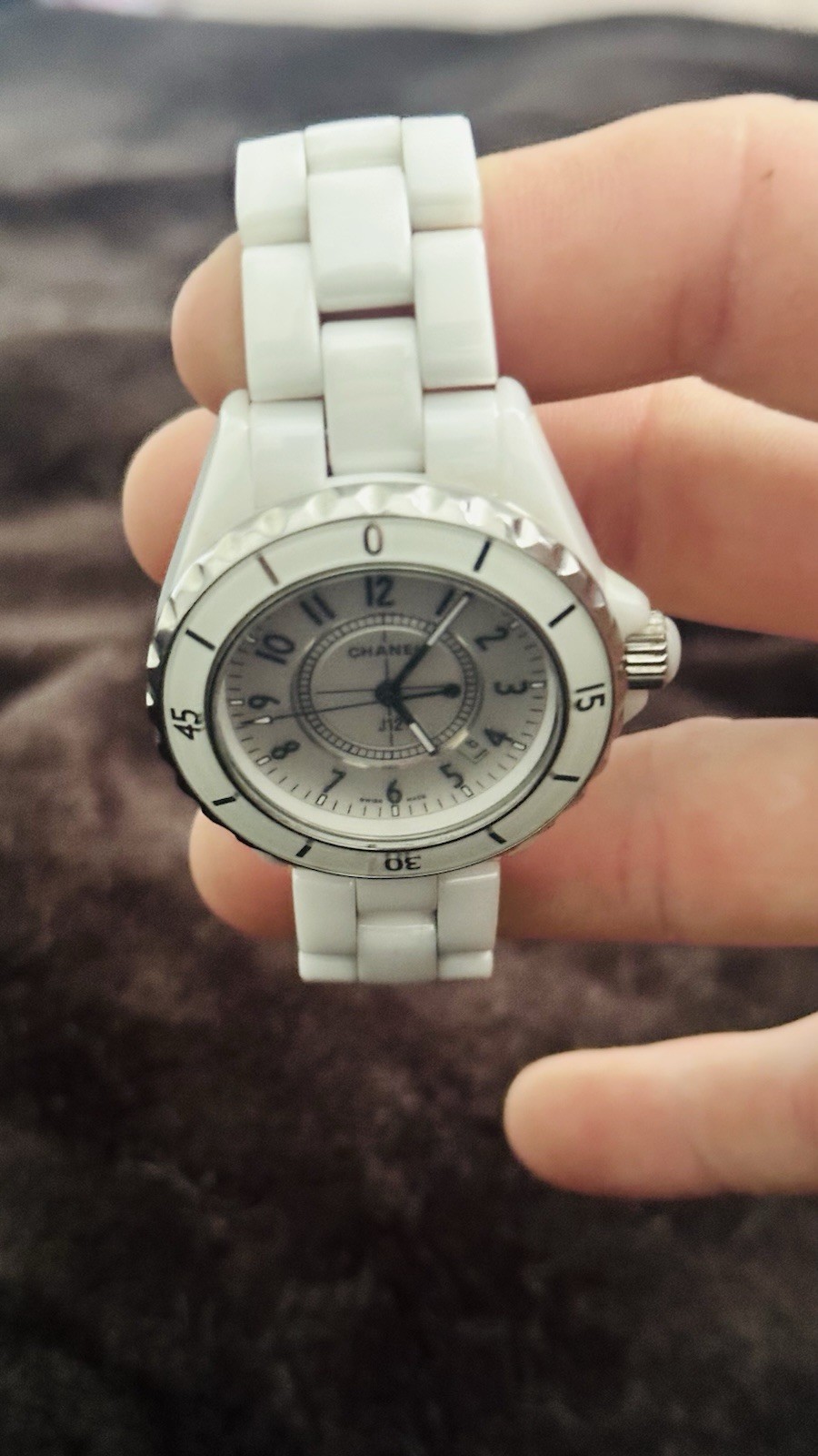 CHANEL J12 White Ceramic Quartz Analog Date 33mm Women’s Watch 200m