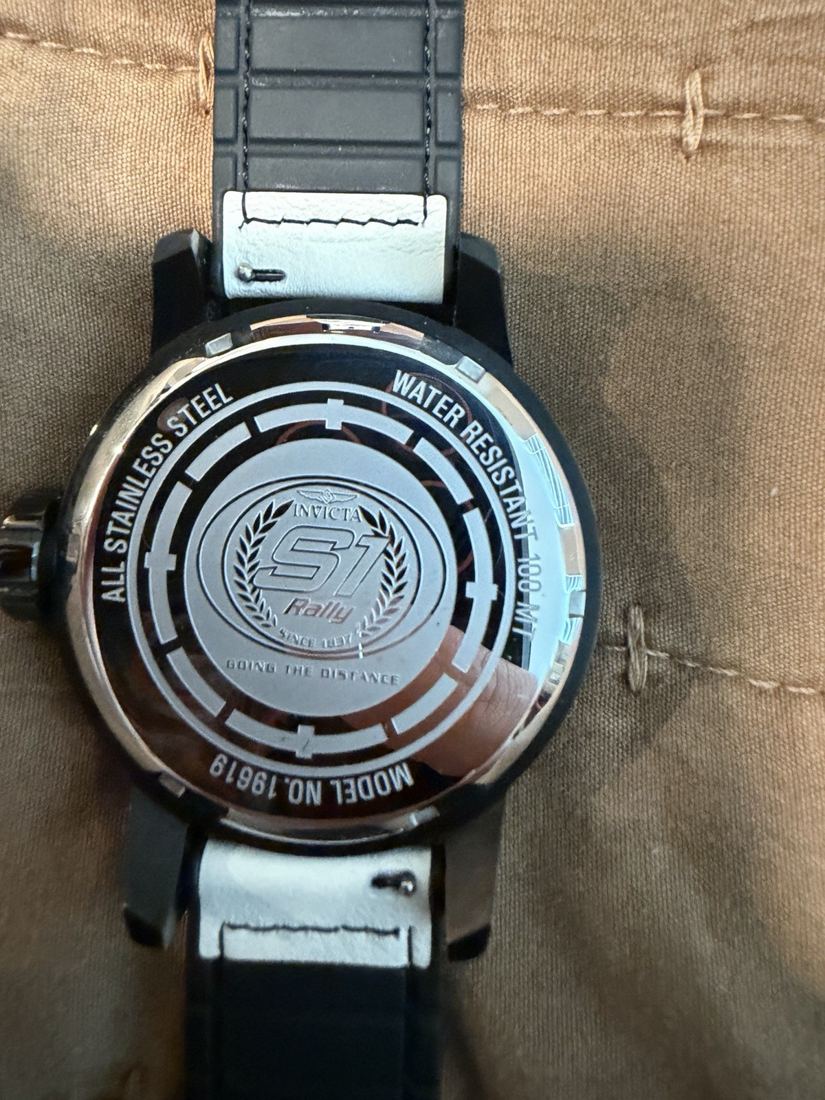 Invicta S1 (19619) 48 mm Men’s Stainless Steel Rally Watch – Black White