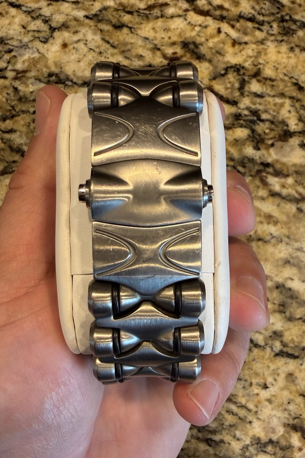Oakley Minute Machine Time Tank Titanium With Box And All Accessories