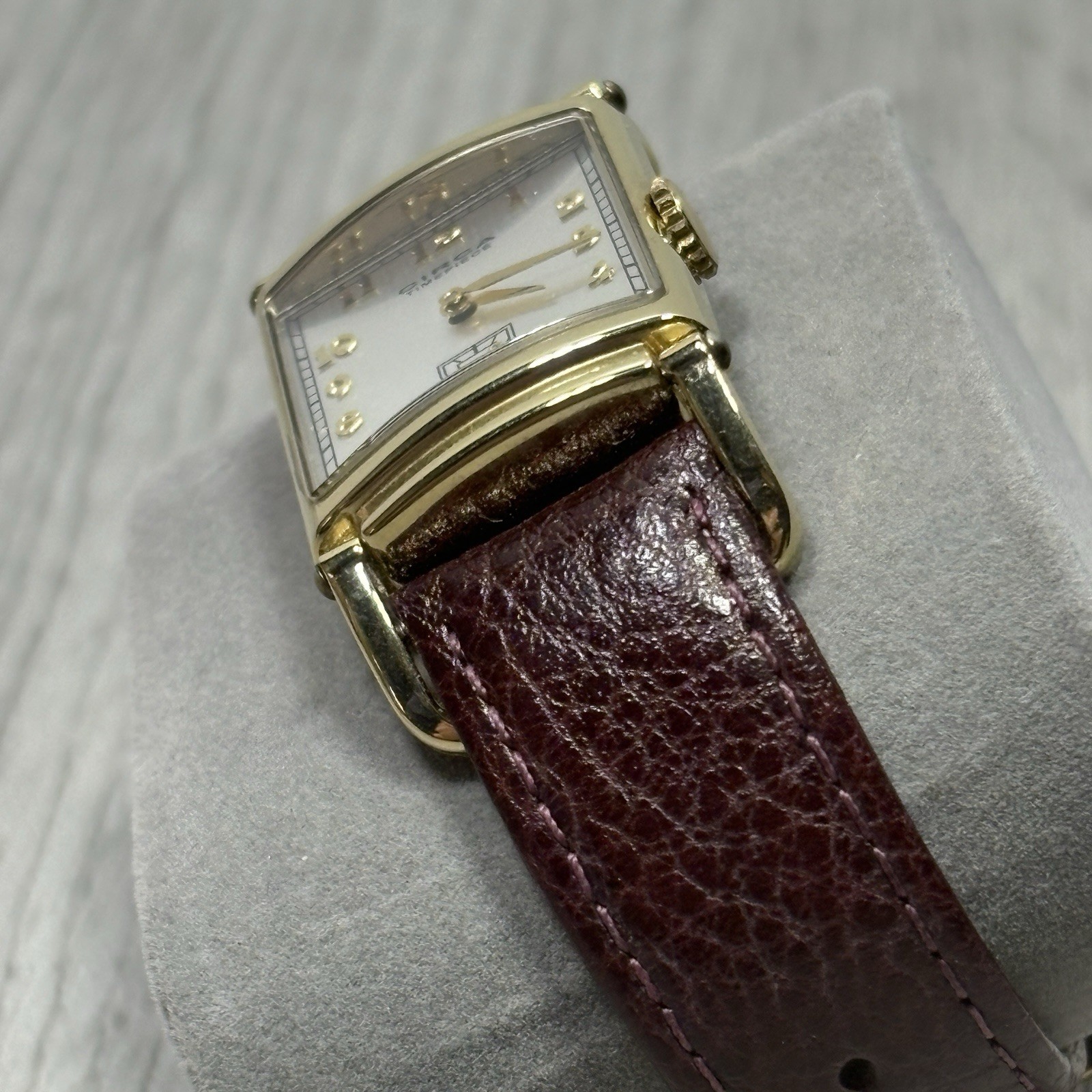 Circa CT106T Vintage 23K Gold Plated Quartz Wrist Watch – Needs Battery