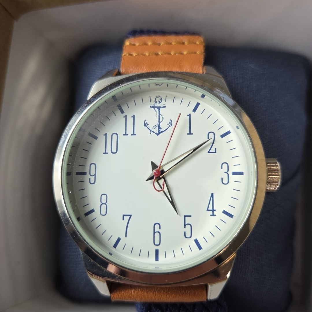 Of All Threads Anchor Watch, New in Box, 8171