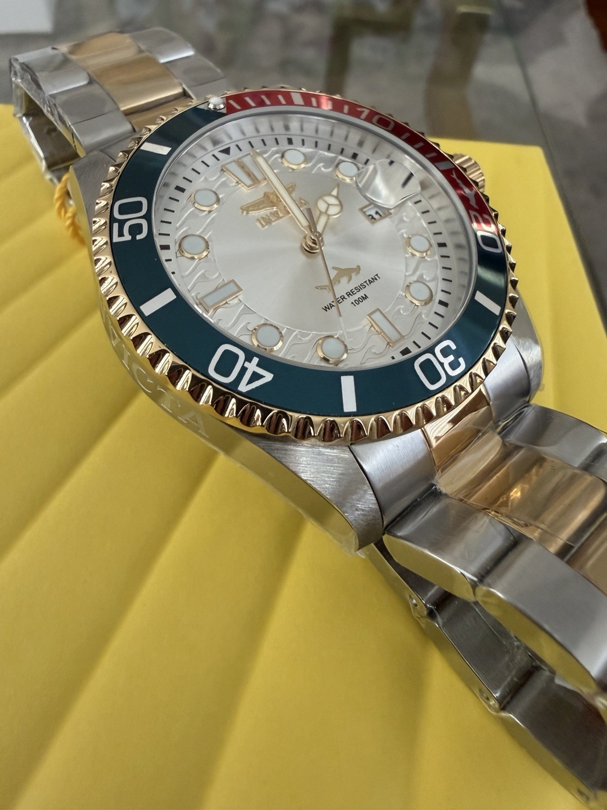 New Men’s Invicta Pro diver Two Tone Current Wave Watch 43mm