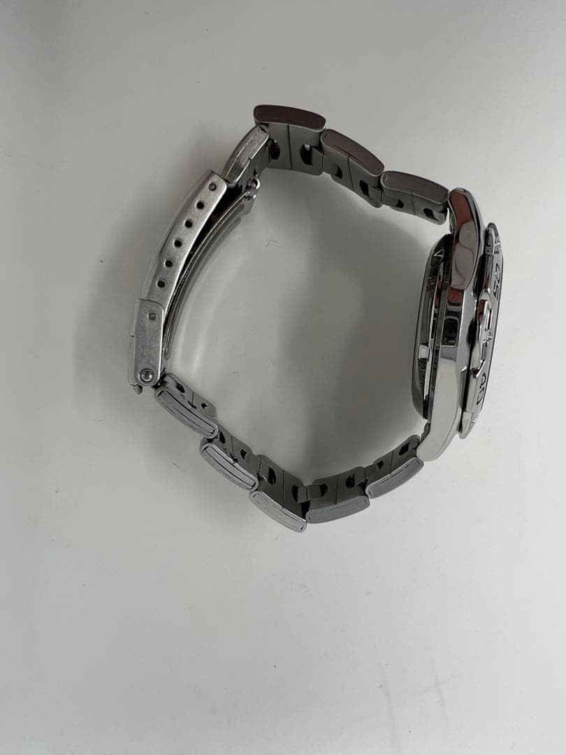 SEIKO 5 SPORTS Automatic See Through Back 23 Jewels From Japan