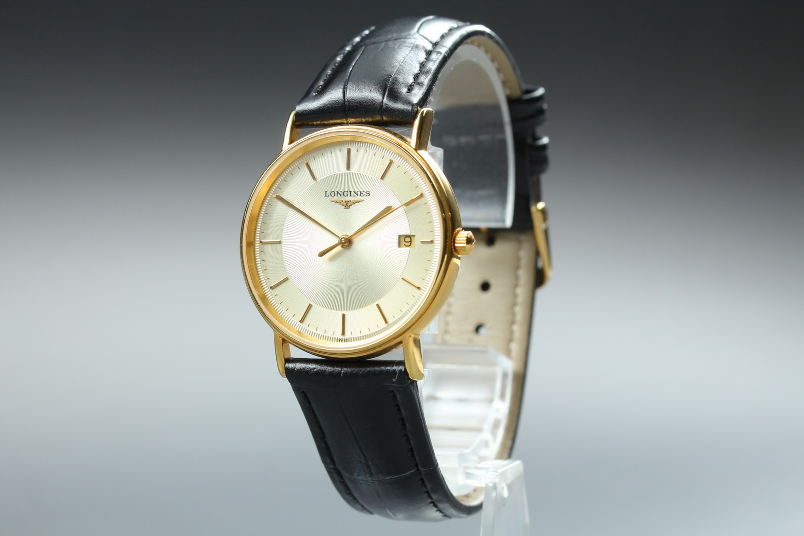 [Near MINT] Longines L4.720.2 33mm Gold Dial Date Quartz Men’s Watch From JAPAN