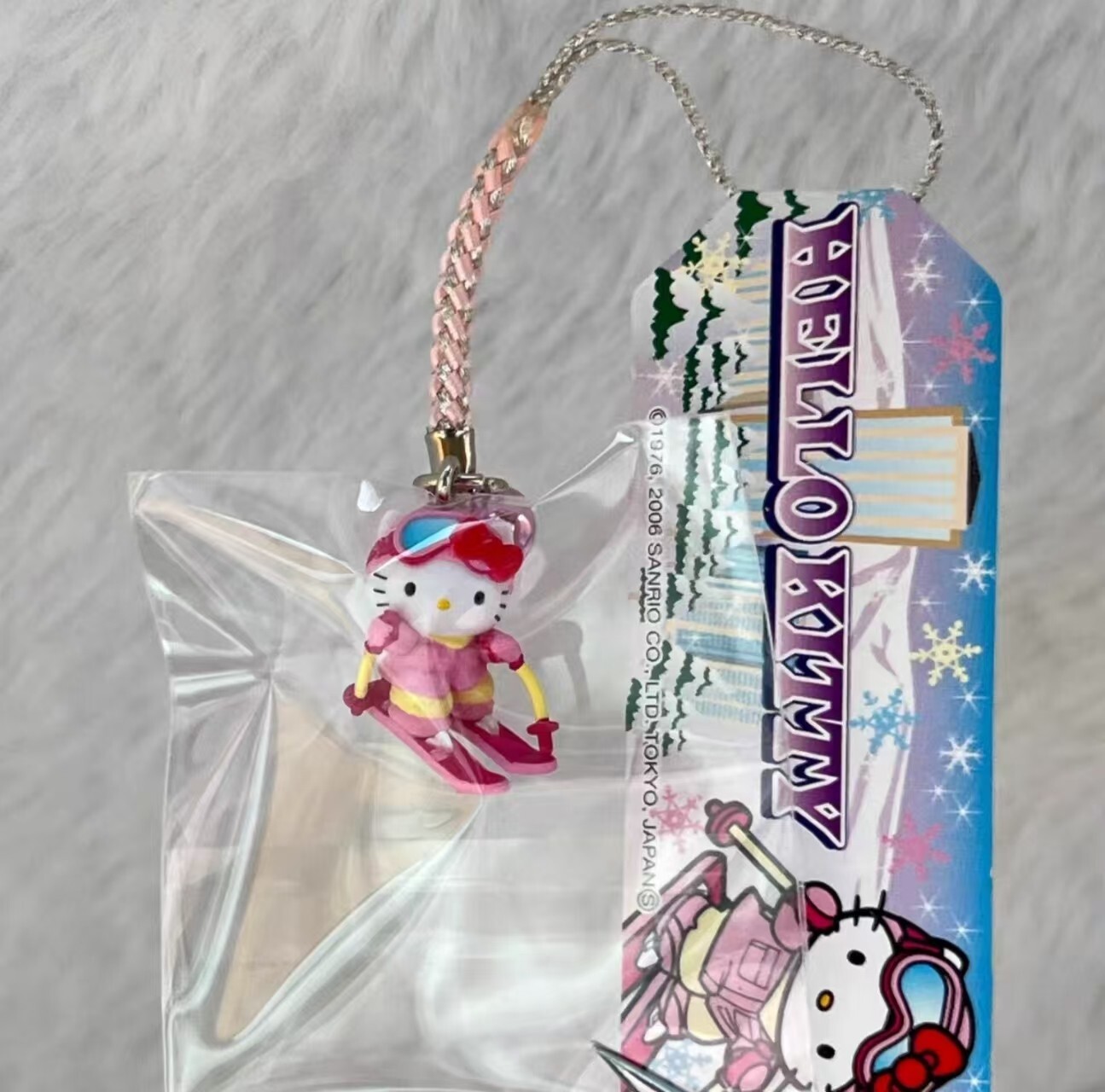 hello Kitty regionally limited ski model regionally limited genuine