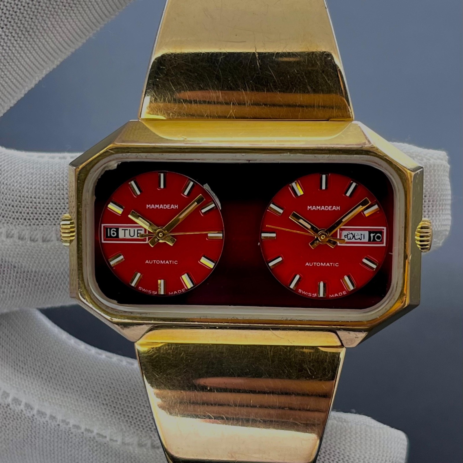 Vintage Mamadeah Automatic Red Ruby Double Dial 42 Jewels Swiss Men’s Watch 5024