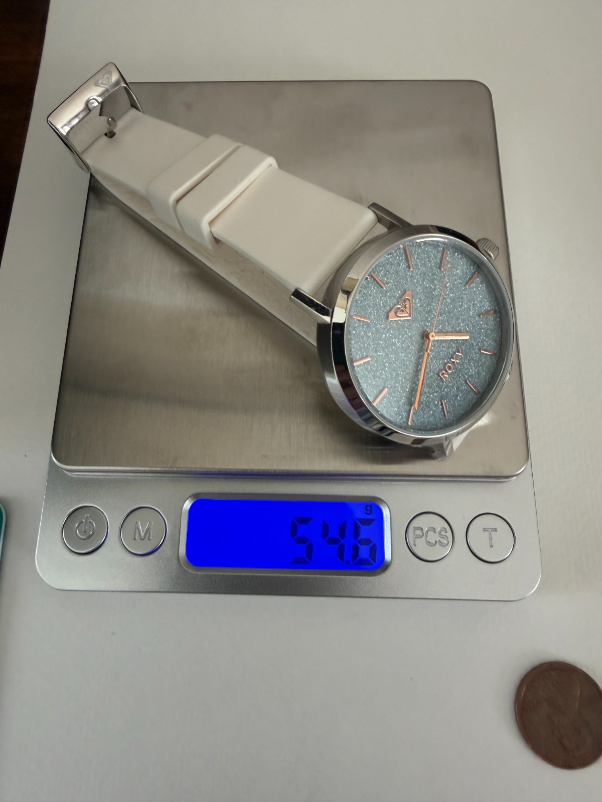 Roxy “The Royal” Watch White Sillicone Band With Blue Glitter Dial – New Battery