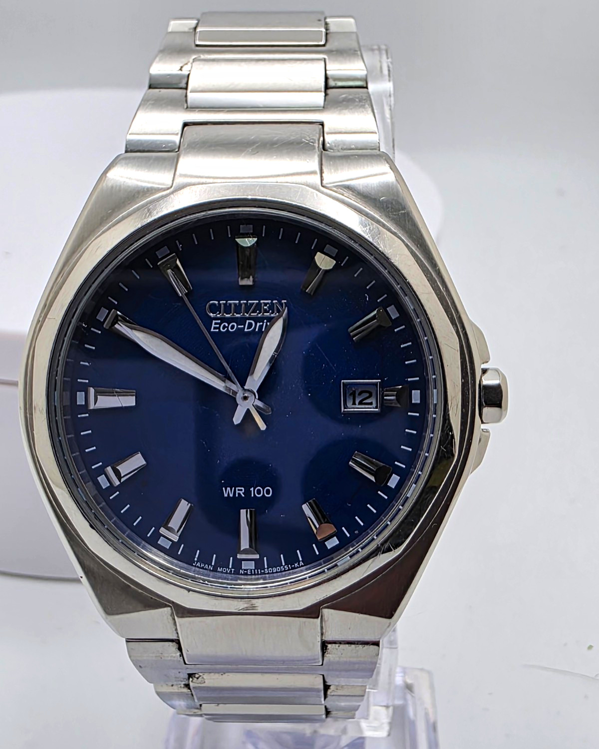 Citizen Eco-Drive WR100 Blue Sunburst Dial Stainless Steel Men’s Watch Date E111