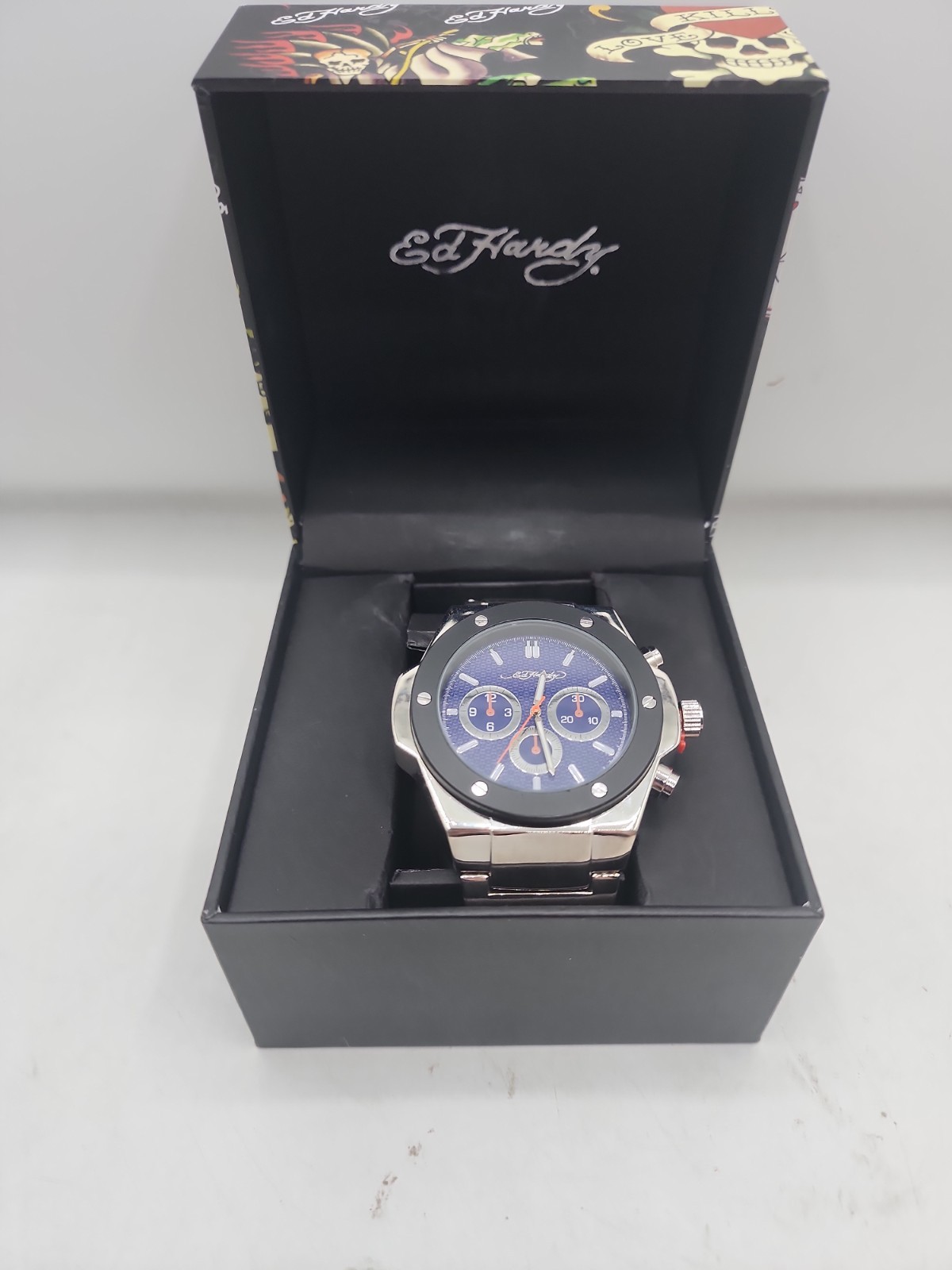 Ed Hardy Men’s Brushed Silver Metal Bracelet 52mm Watch New In Box