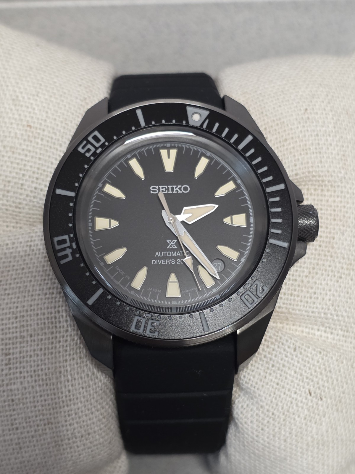 Seiko Prospex Samurai Diver Black Dial Silliocne Strap Watch SRPL15