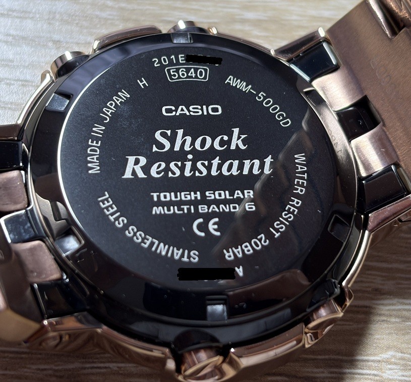 Extremely beautiful item! Shipping 390 yen ~ Casio G-Shock AWM-500GD-4AJF Radio