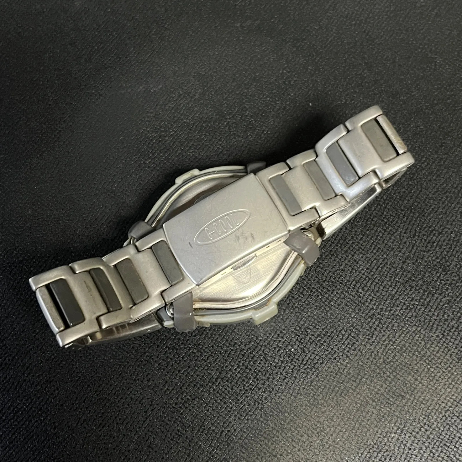 [Working Condition] G-SHOCK GT-000 White Y2K Digital Watch – Tested and working,