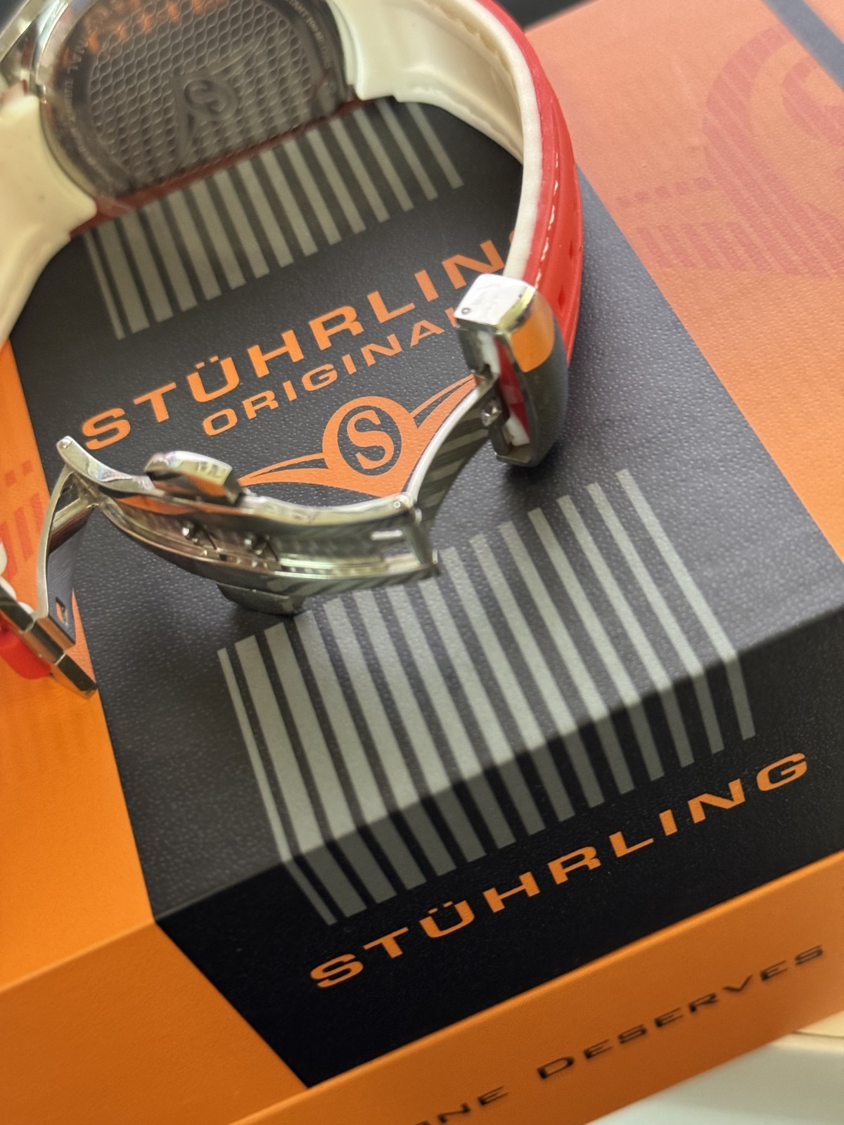 STUHRLING MENS WATCH QUARTZ LUMINOUS ARROW HANDS