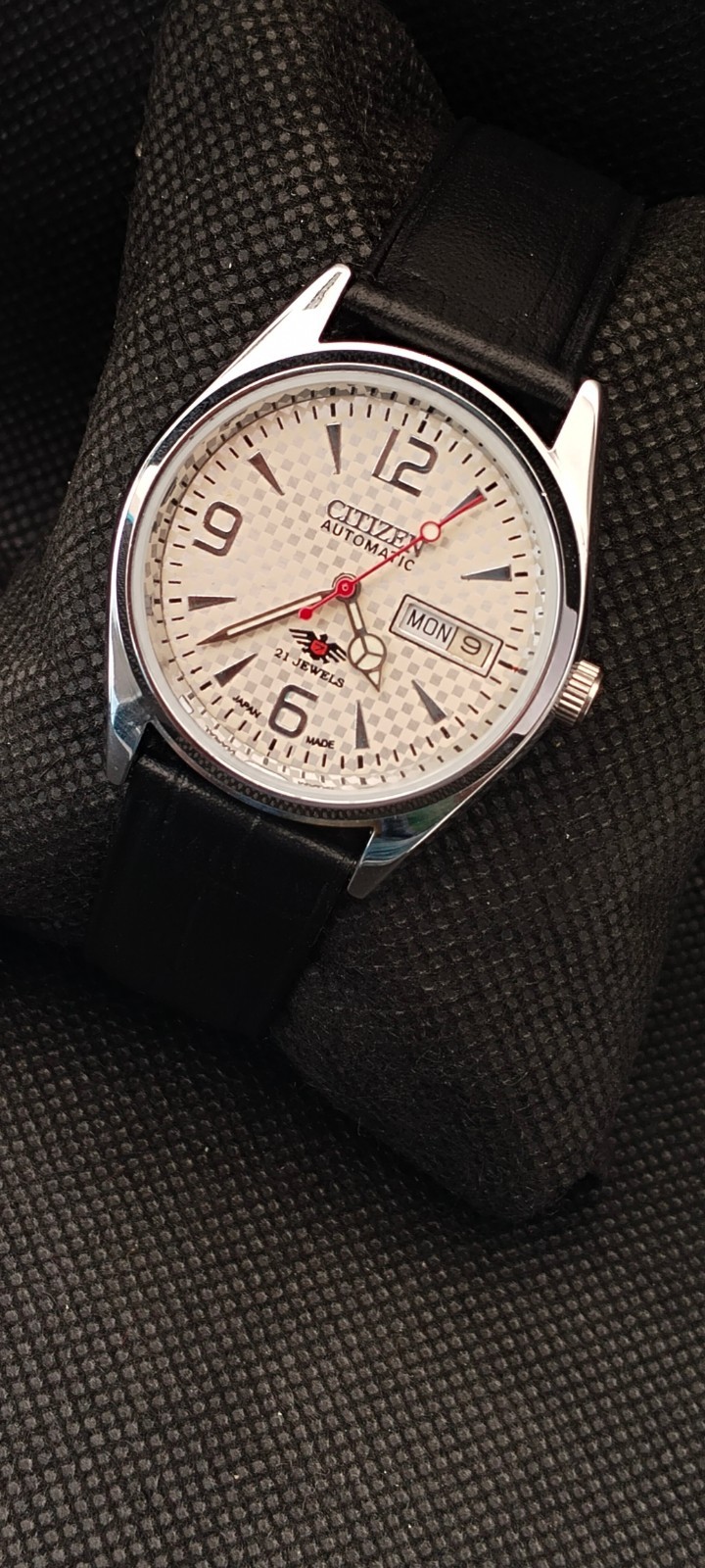 Vintage Automatic Citizen Japan Made White Dial Day/ Date Men’s Wrist Watch