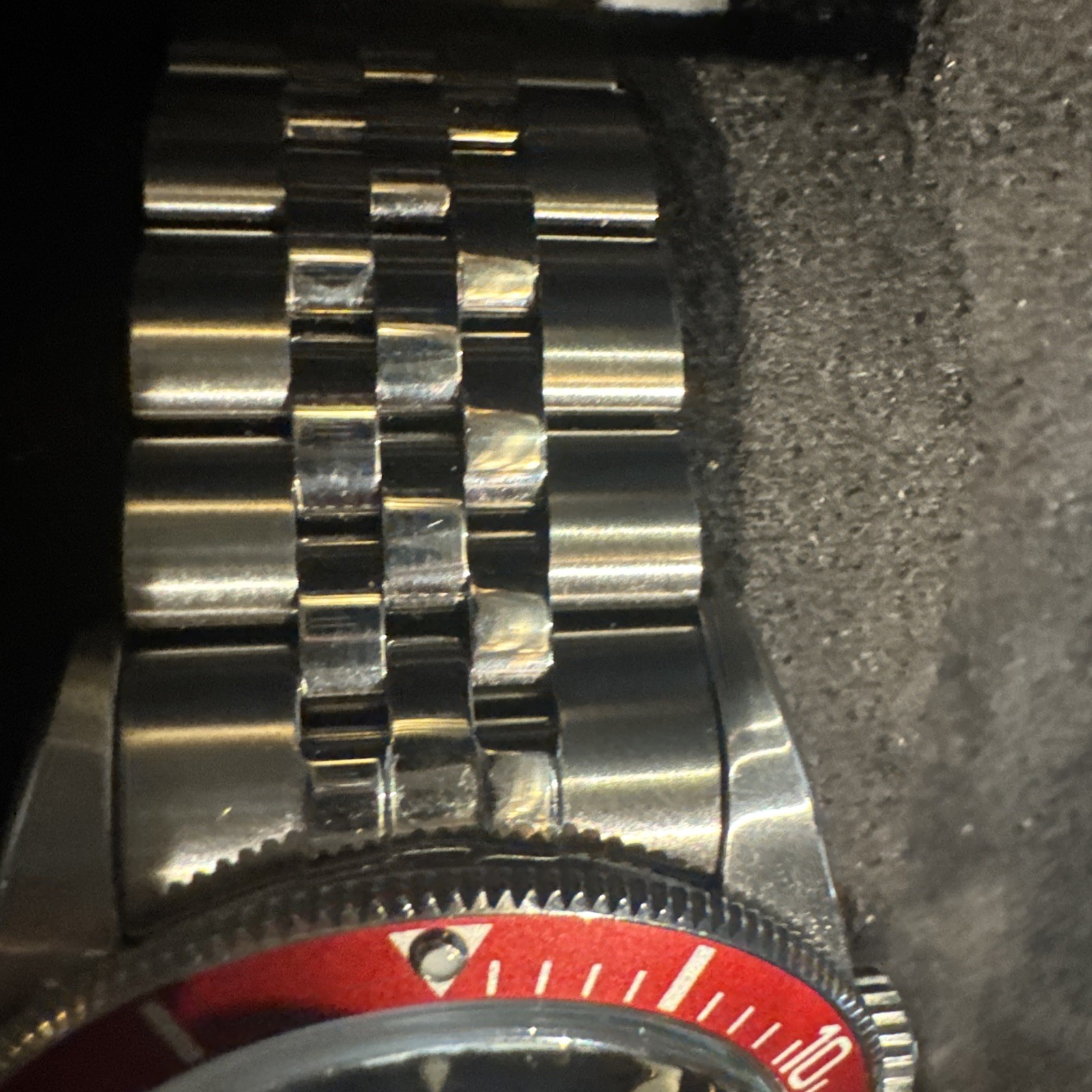 Tudor Black Bay – 7941A1A0RU – 41mm Red Bezel Watch (2025)- Jubilee Bracelet